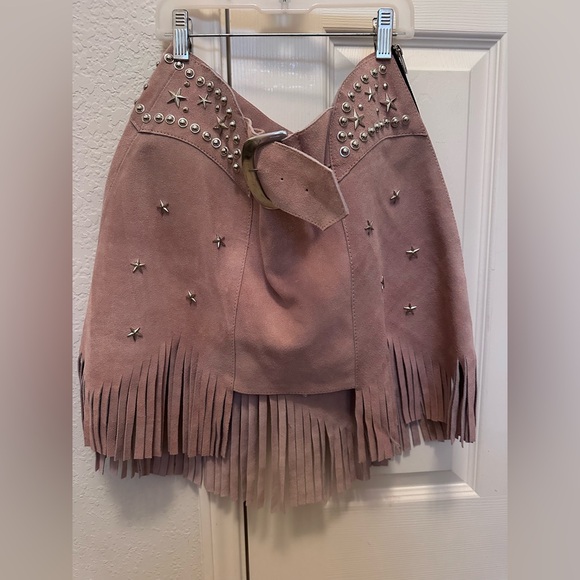 Women’s Understated Leather Revolve Star Suede Fringe Chap Skirt Tan, M - Picture 5 of 11